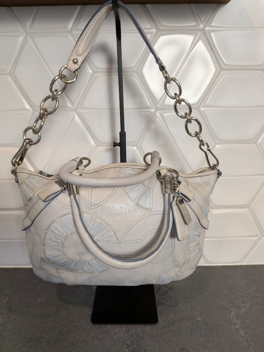 COACH MADISON SOPHIA LEATHER Op ART SATCHEL BAG